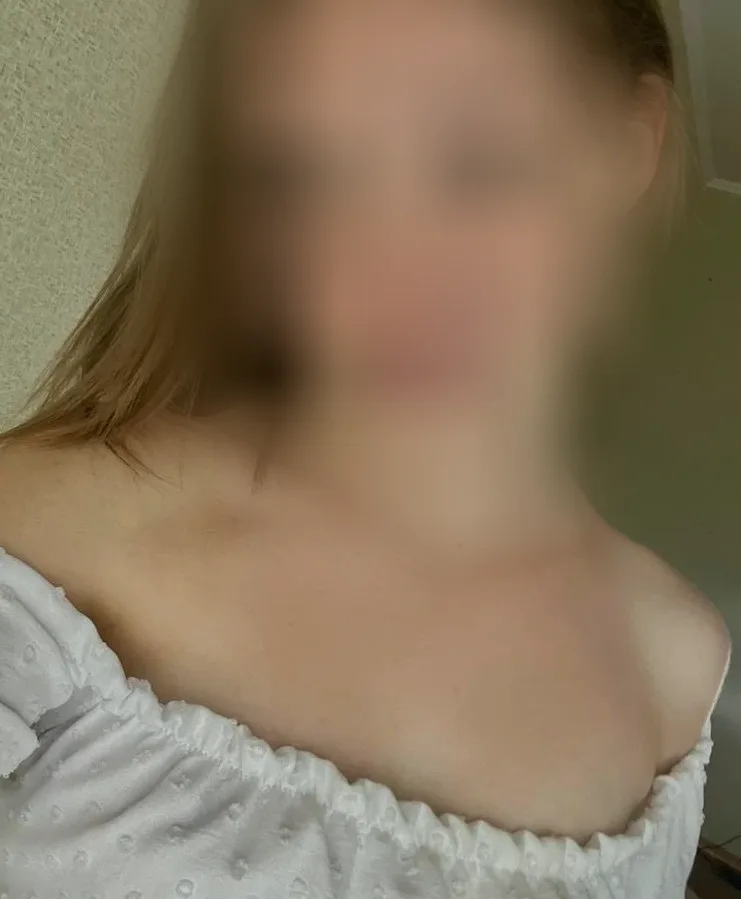 Jasmin, 34