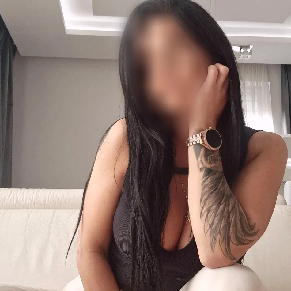 Sophia, 38